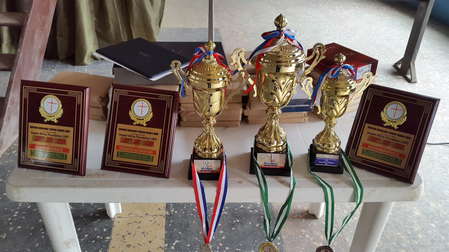 Trophies and medals for the FAME 2016 winners